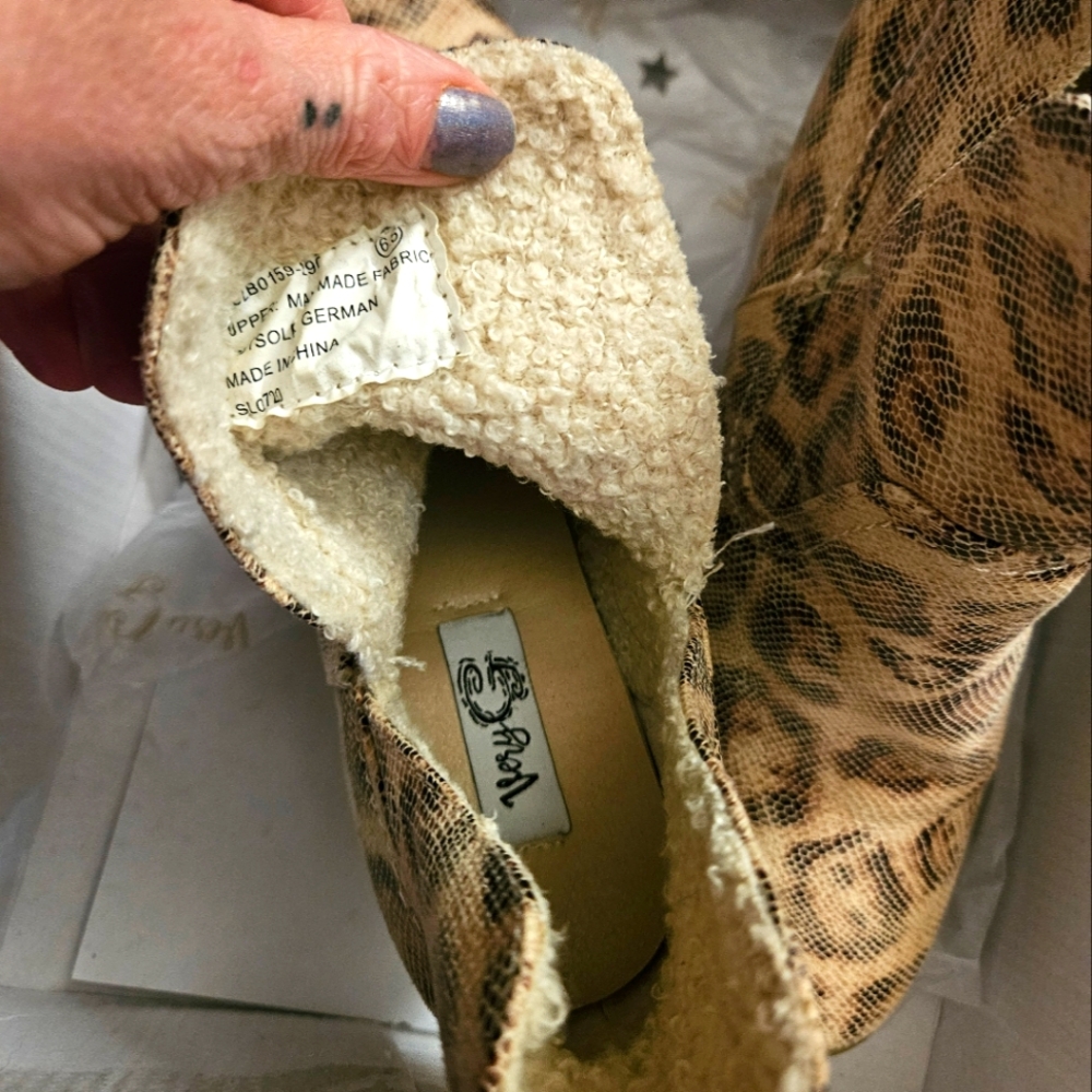 Cheetah print brand new booties